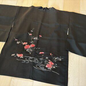 Vintage Japanese Haori Kimono Jacket Embroidery Flowers